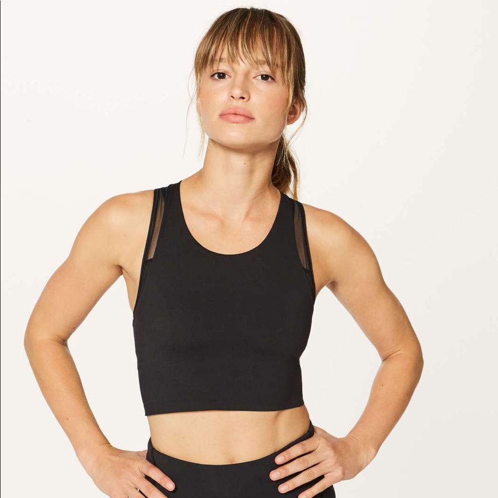 lululemon break free tank size 6 black!